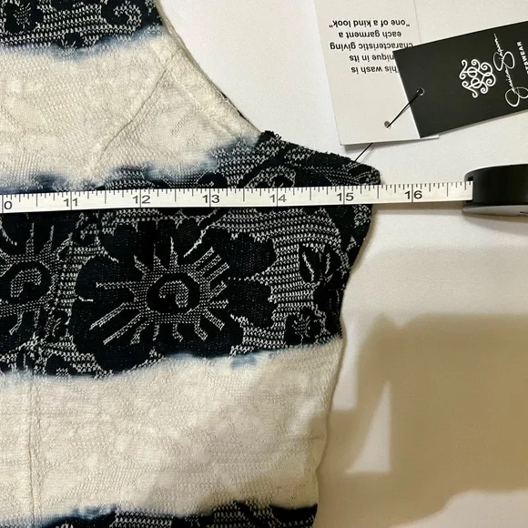 NWT - Jessica Simpson Floral Sundress - Black and Cream - Size Small - Picture 6 of 13